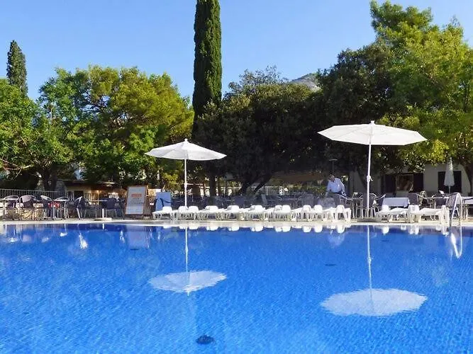 Holiday home Mobile Home In Camping Paklenica, Starigrad, At The Beach Croatia